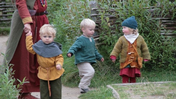 Vikingos-niños-niños-vikingos-vikingos-escandinavia-hechos