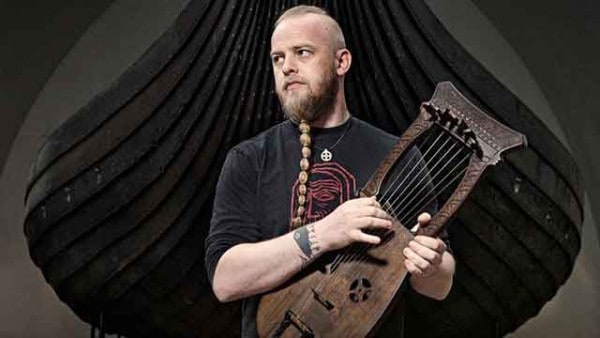 viking-age-music-string-instrument-lyre-wardruna-einar-selvik-vikings