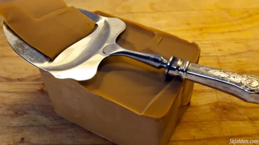 Brunost A Unique Norwegian Brown Cheese Skjalden